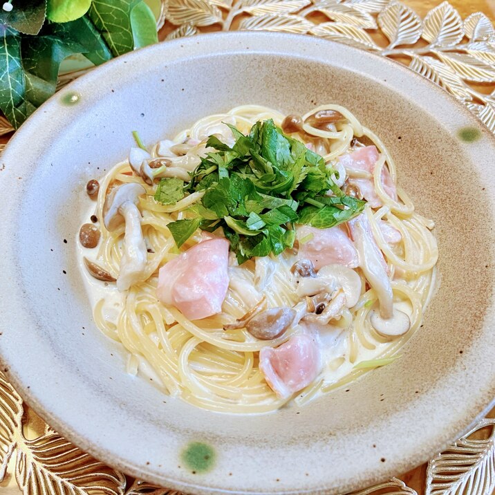 〜しめじとベーコンのクリームパスタ〜